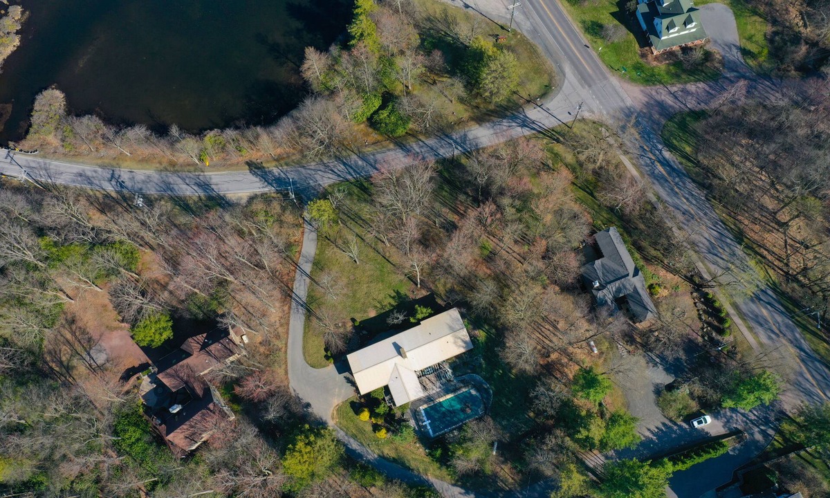 Eagles Mere House | Spacious Lake House - Eagles Mere