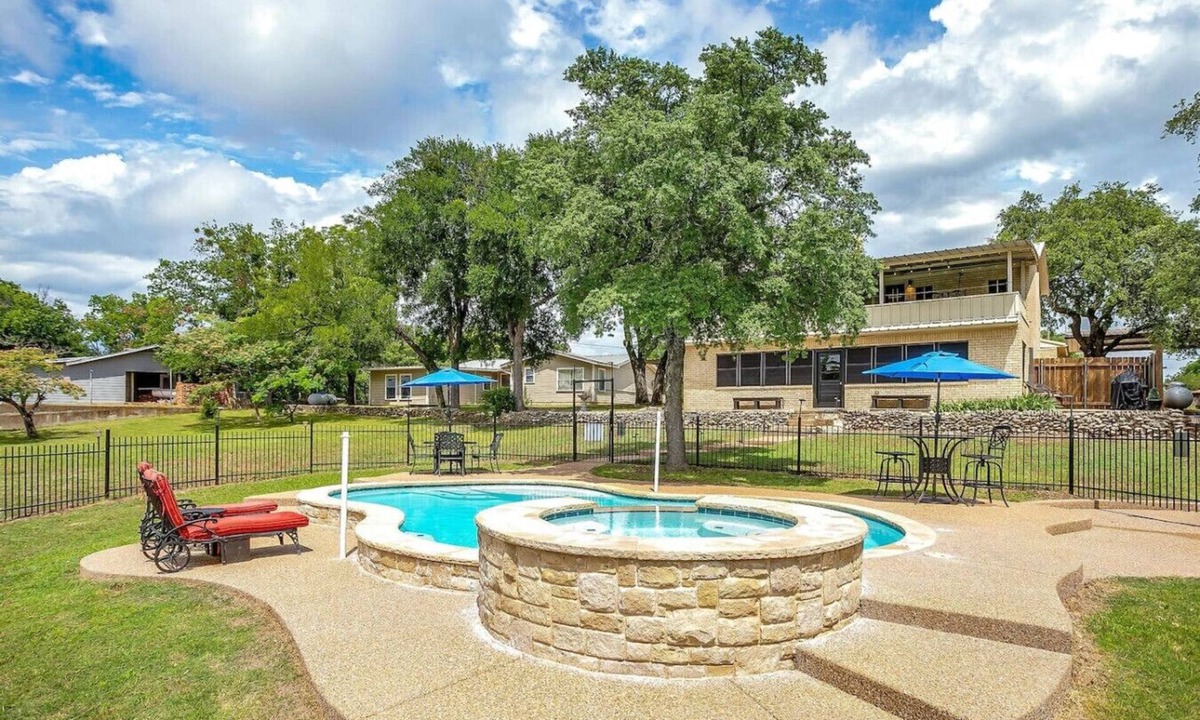 Laguna Park House | Spacious Lakeview Oasis with Pool + Hot Tub