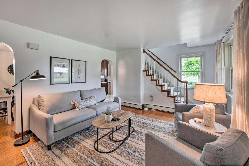 Lititz House | Spacious Lititz Family Home with Large Backyard