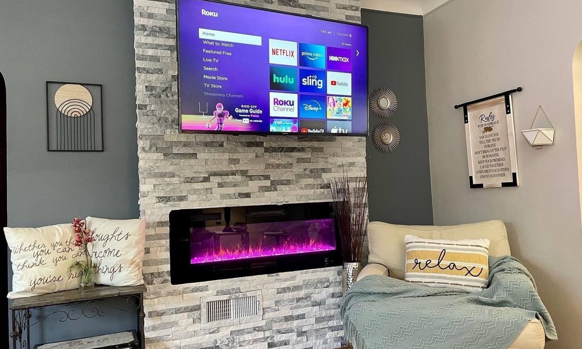 Oak Park Apartment | Spacious, lovely 2bed 1bath with free parking