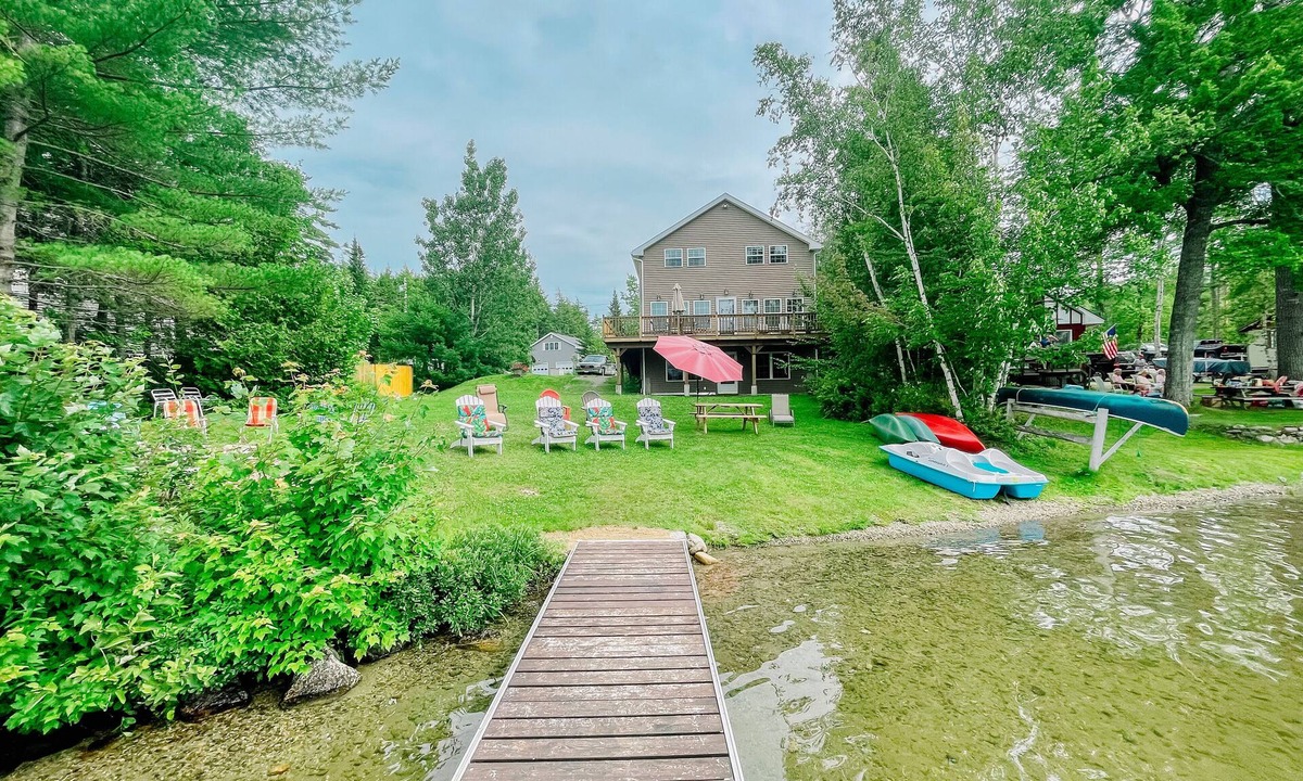 Otis House | Spacious Modern Home On Pristine Beech Hill Pond!