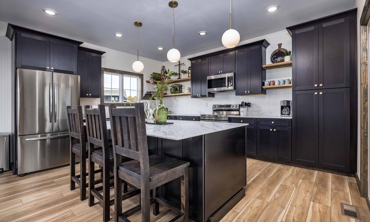 Kimberling City House | Spacious Modern Lakefront Home w/Private Dock, Pools & Family-Friendly Resort Amenities
