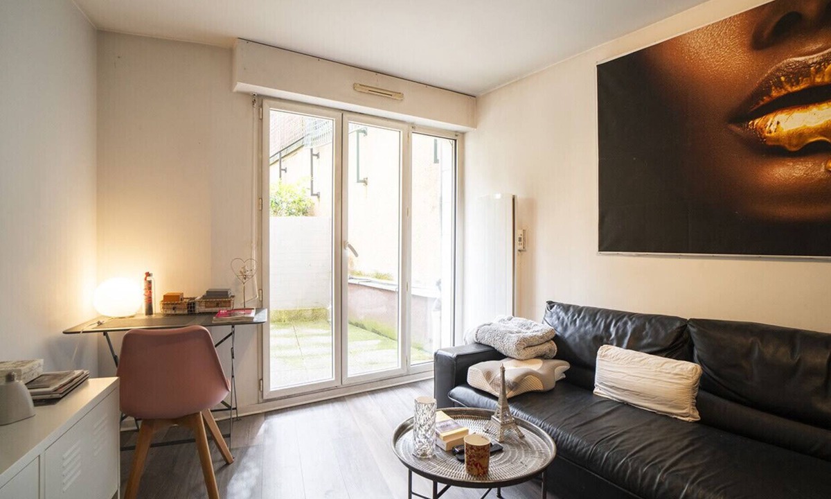 Parchamp–Albert Kahn Apartment | Spacious nest with terrace and garden
