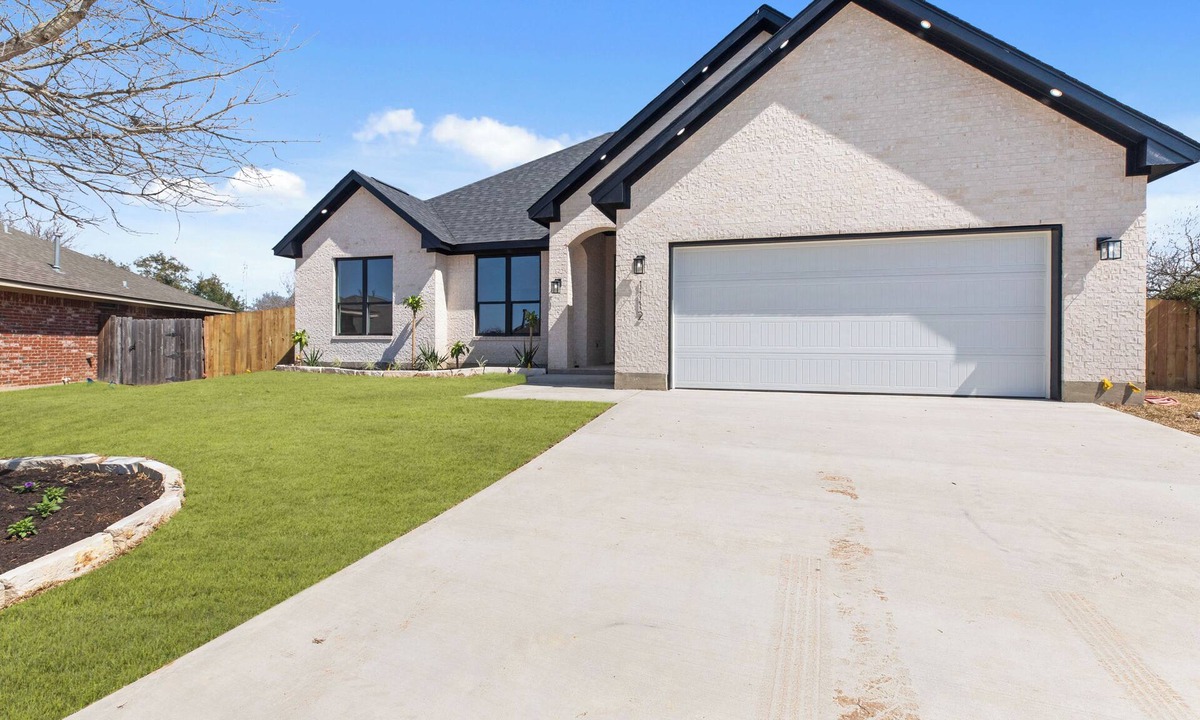 Wellborn House | Spacious New Home Near Texas A&M