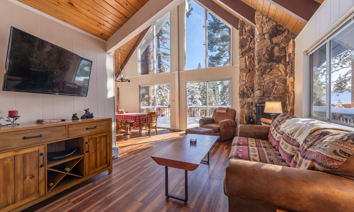 Carnelian Bay House | Spacious, newly remodeled, perfect location w/BBQ, Hot Tub, pool table, SmartTV