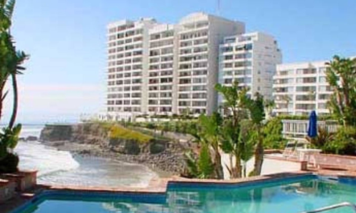 Playas de Rosarito Condo | Spacious Oceanfront Condo in Club Marena