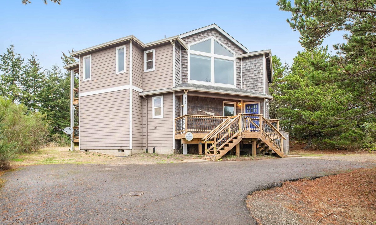 Oceanside House | Spacious Oceanside Home with Private Hot Tub and Pacific Views Dog Friendly