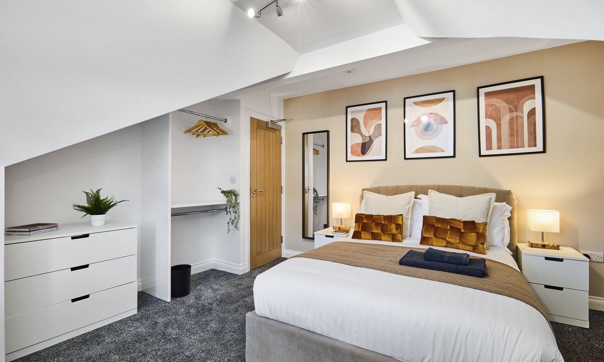 Headingley Apartment | Spacious One Bed Apt in Headingley