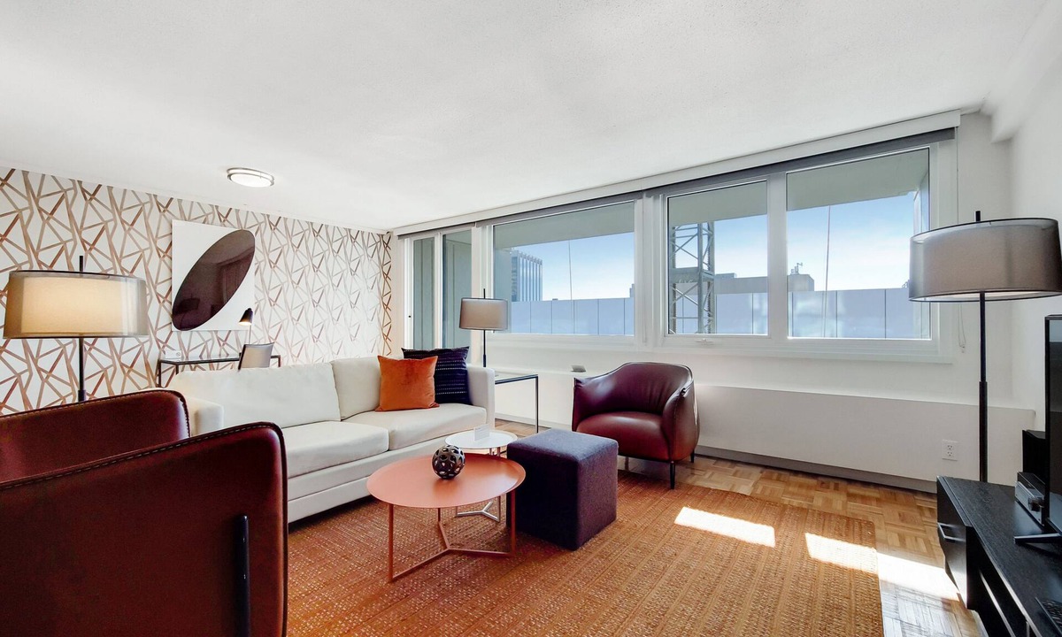 Beacon Hill Apartment | Spacious One Bedroom in Boston's West End