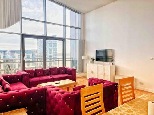 Newhaven Apartment | Spacious Penthouse