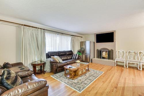 Tanasbourne House | Spacious Portland Area Home w/Fenced Yard