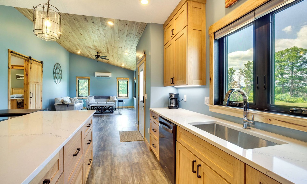 Preston House | Spacious Preston Home w/Fire Pit!