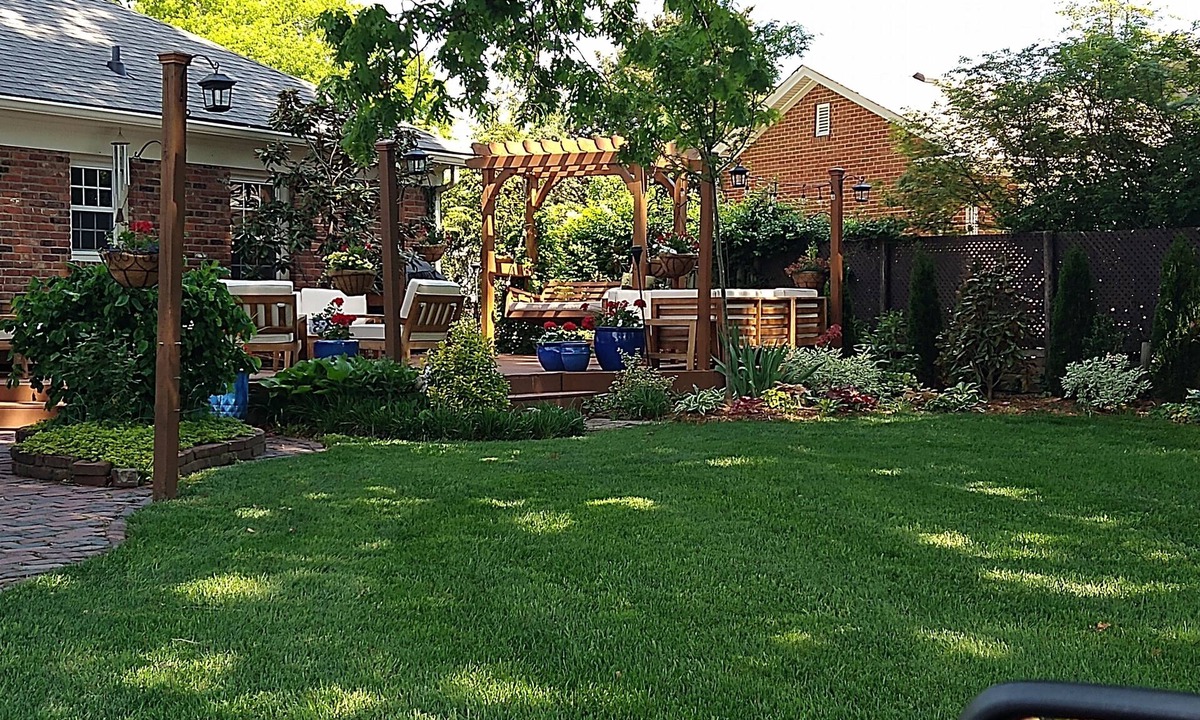 Barbourmeade House | Spacious ranch in quiet neighborhood minutes from downtown.