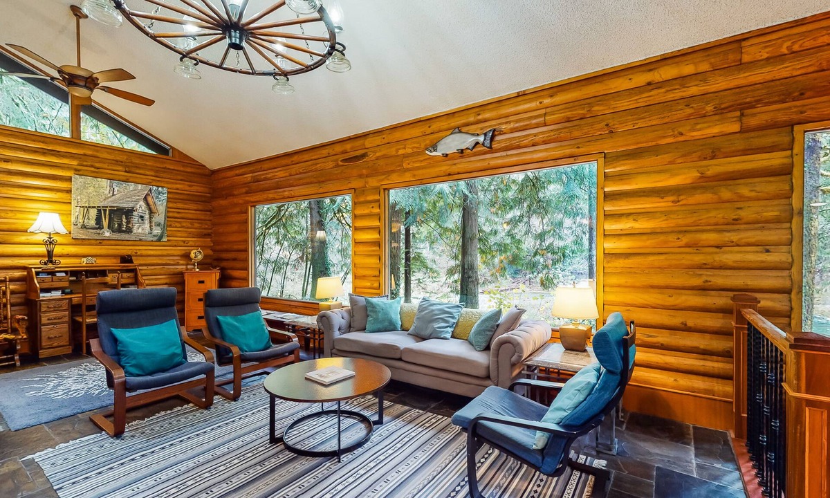 Washougal Cabin | Spacious riverfront lodge with beach access, private hot tub & forest views