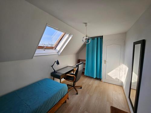 Le Pecq House | Spacious Room for Rent in Le Pecq