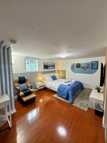 Ionview House | Spacious room near subway & shops