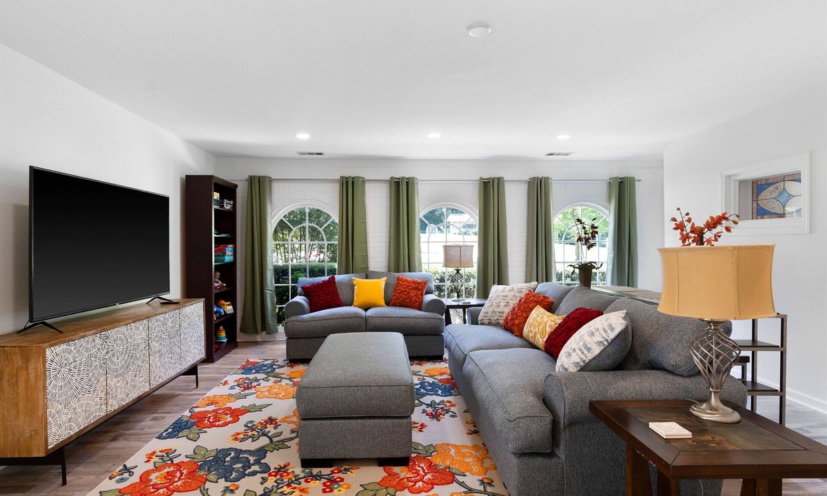 Dallas House | Spacious Spanish-style Ranch Convenient to ATL