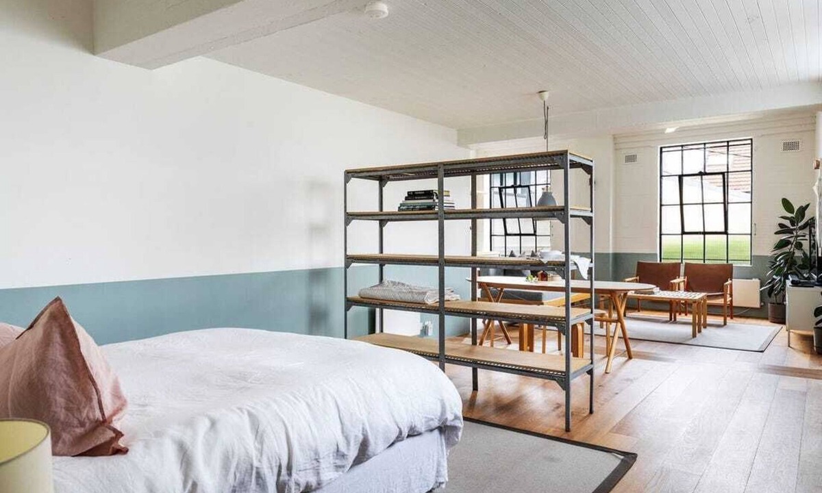 Darlinghurst Apartment | Spacious studio in Darlinghurst