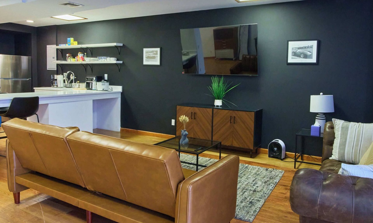 Queens Apartment | Spacious & Stylish: Cozy Large Studio Apartment with Modern Comforts