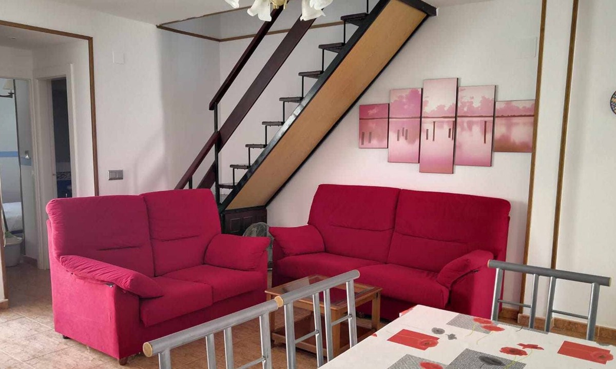 Peniscola House | Spacious townhouse at 100 mtrs beach. Swimming pool. Parking