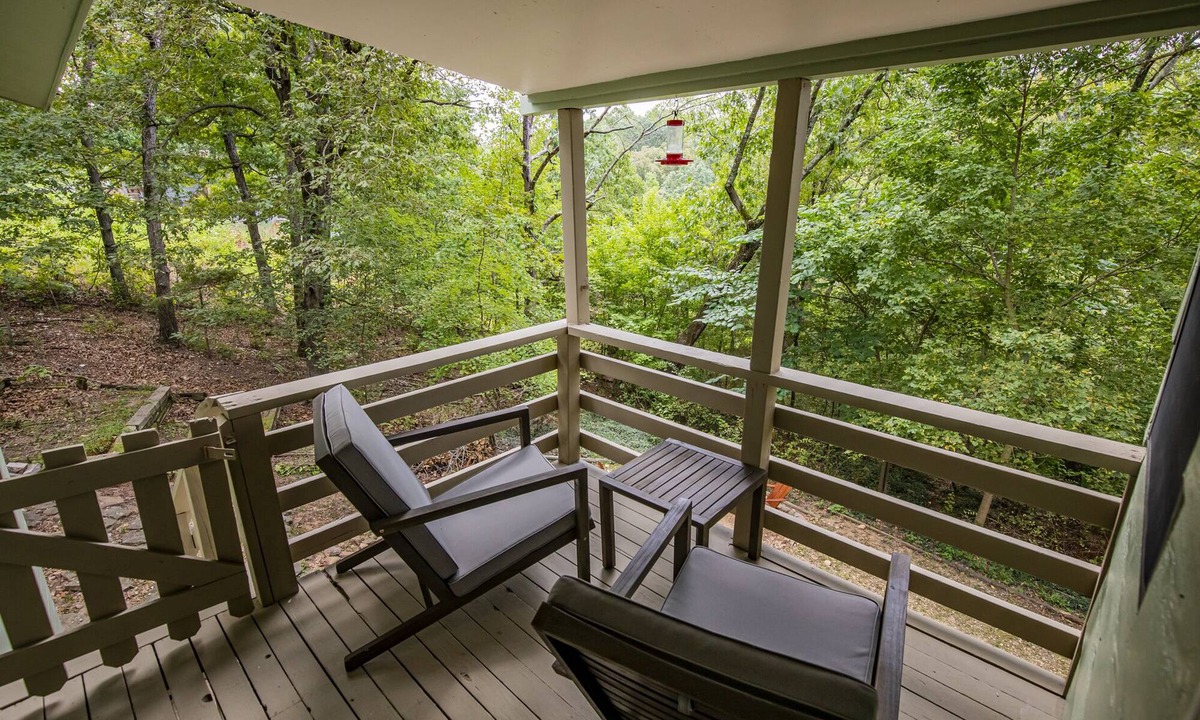 Bella Vista House | Spacious Trailside Escape w/Bunk Room