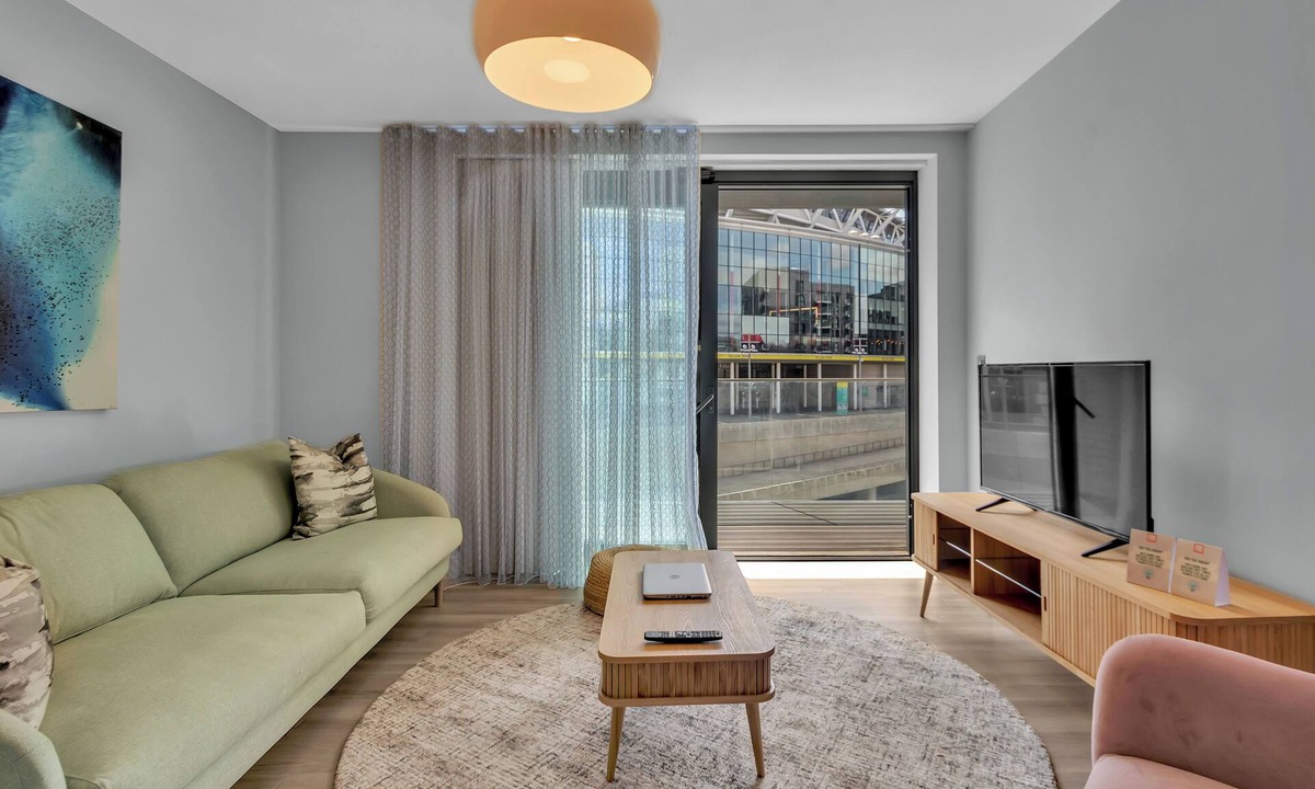 Wembley Park Apartment | Spacious Two-Bedroom Oasis in Wembley