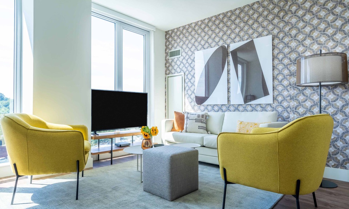 White Plains Apartment | Spacious Two Bedroom with On-Site Amenities