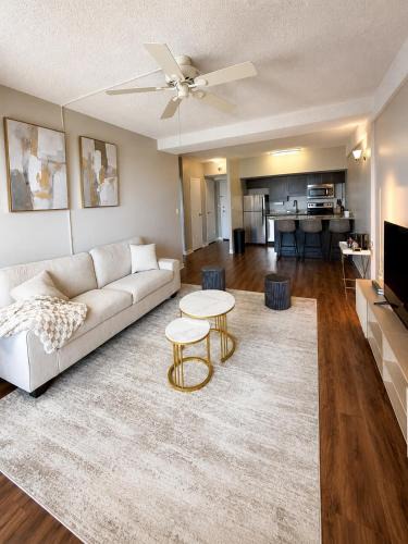 Downtown Tulsa Apartment | Spacious1 Br Downtown View Near River Experiences