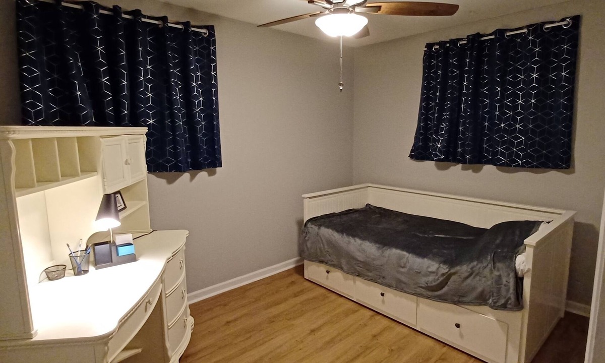 Downers Grove House | Spanish décor w/modern twist & fenced yard
