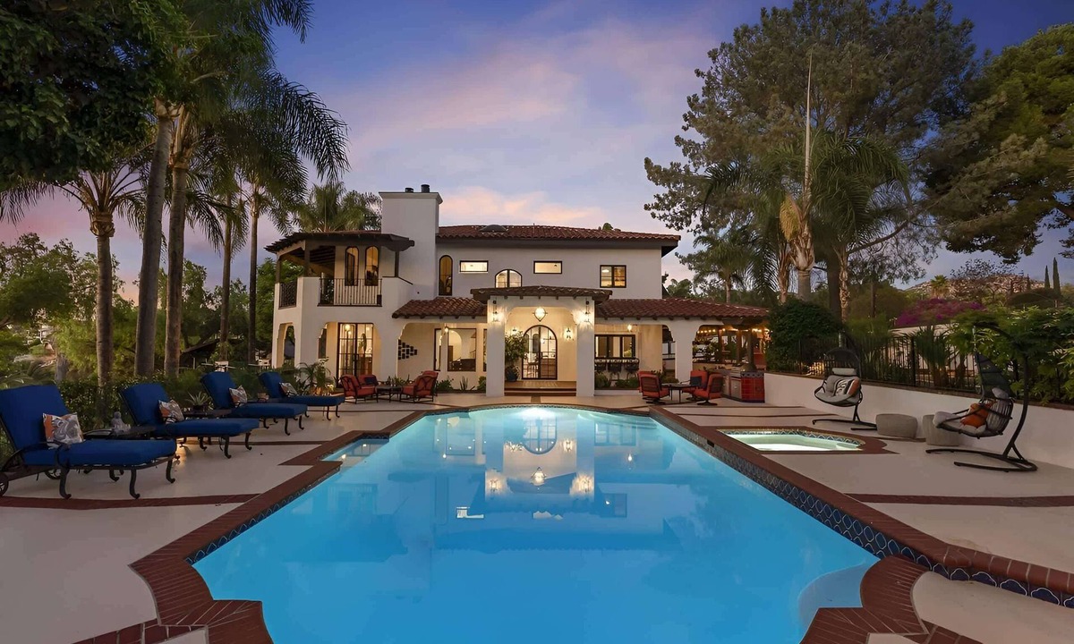 Granite Hills House | Spanish Hacienda Retreat With Pool And Guest House