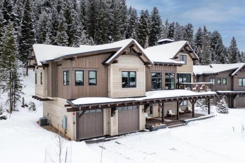 Spanish Peaks House | Spanish Peaks - Highlands Cabin 19