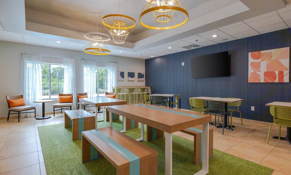 Hammond Hotel | Spark by Hilton Hammond