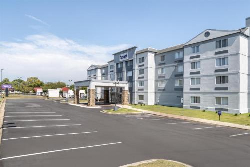 Kannapolis Hotel | Spark By Hilton Kannapolis