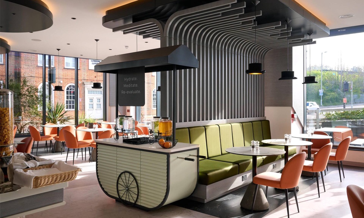 Luton Hotel | Spark by Hilton Luton