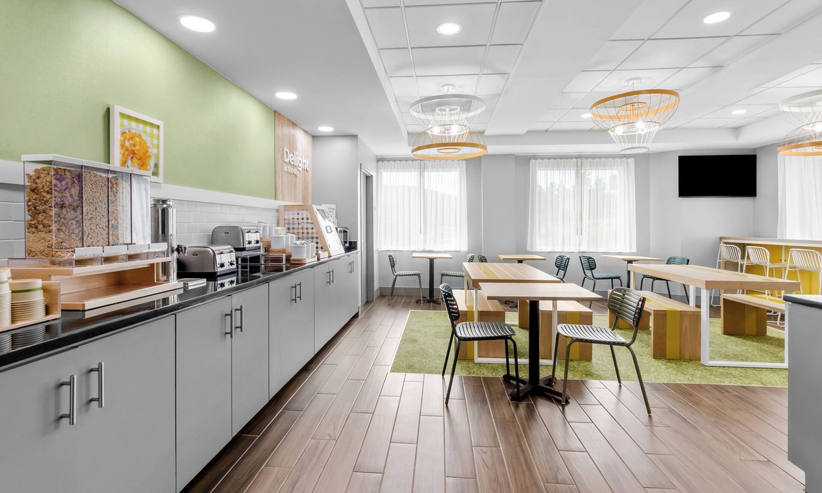 Lynchburg Hotel | Spark by Hilton Lynchburg