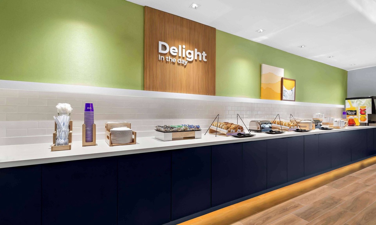 Missouri City Hotel | Spark by Hilton Missouri City Sugar Land