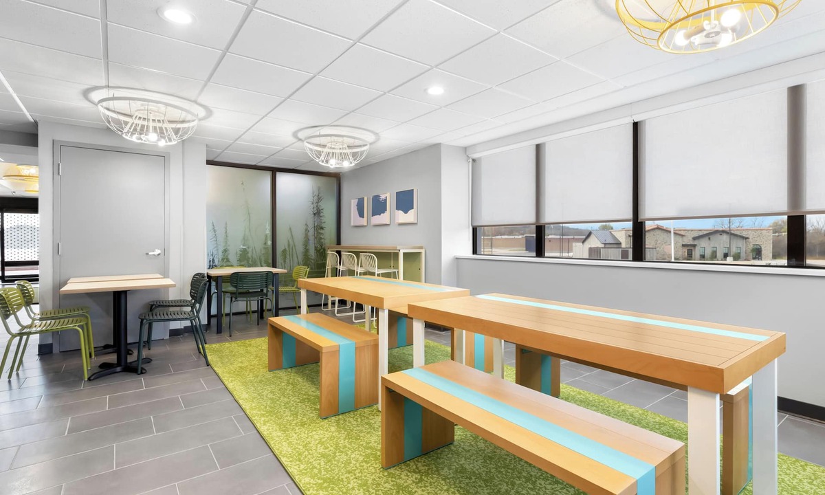 Muskogee Hotel | Spark by Hilton Muskogee