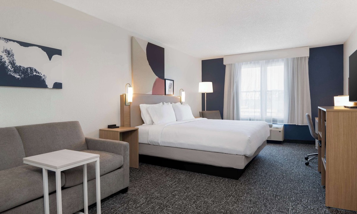 Summerville Hotel | Spark by Hilton Summerville