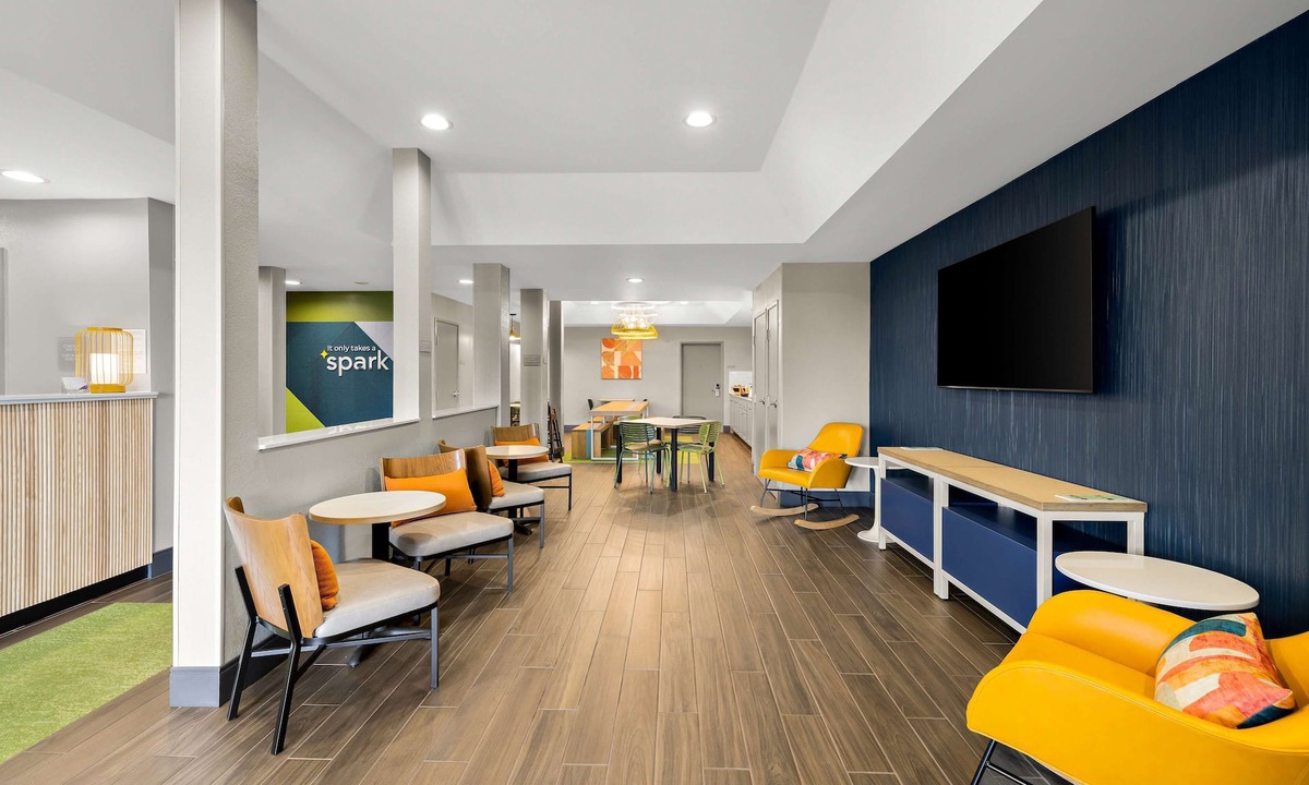 Tifton Hotel | Spark by Hilton Tifton