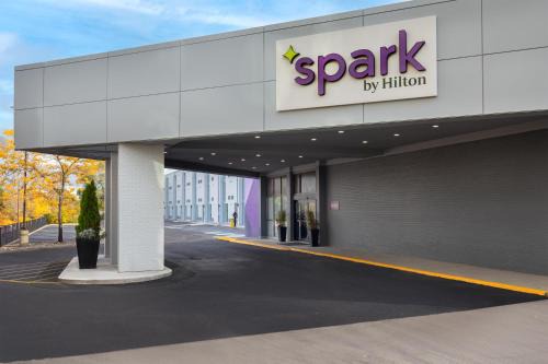 Northeast Mississauga Hotel | Spark by Hilton Toronto Airport