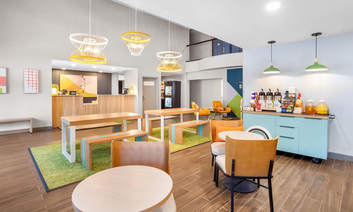 Tumwater Hotel | Spark by Hilton Tumwater