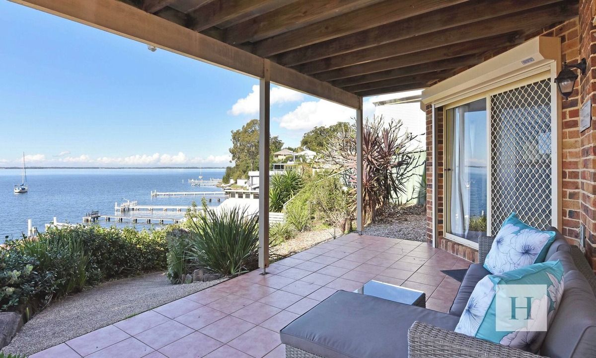 Rathmines House | Sparkling Waters - Jetty & Games Room!