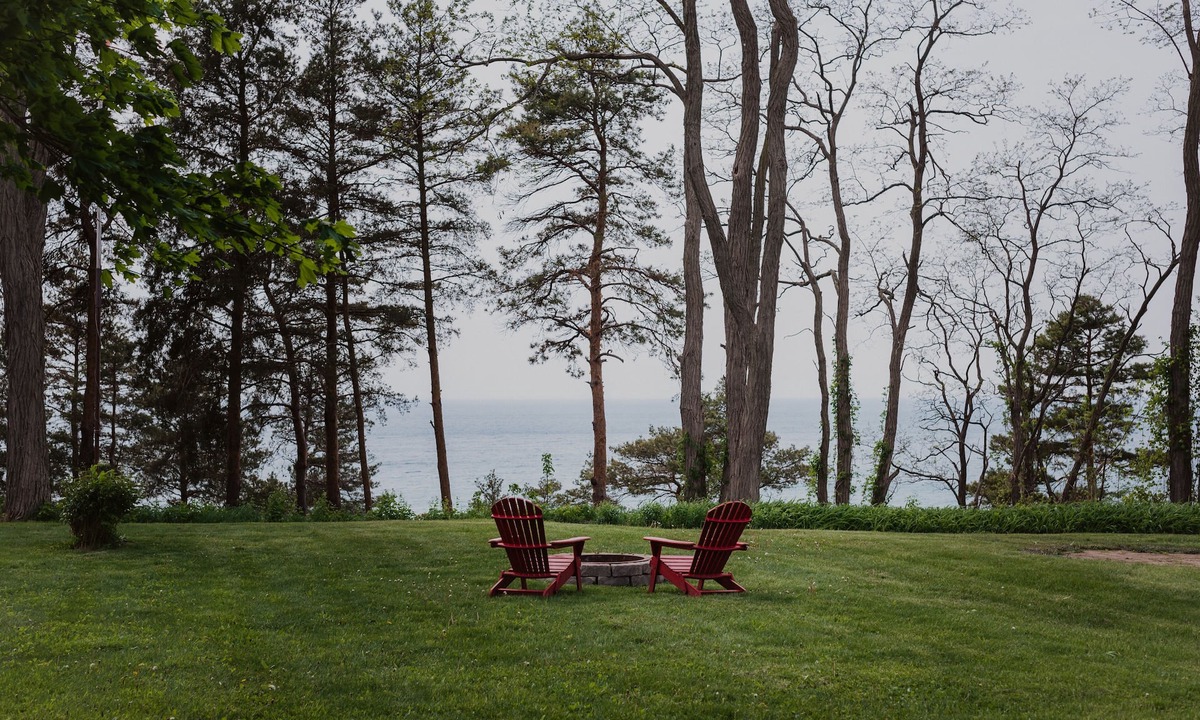 Wyoming Cottage | Sparks on the Water- Blue Point Bay II