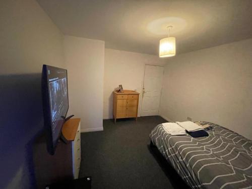 Waltham Abbey House | Special