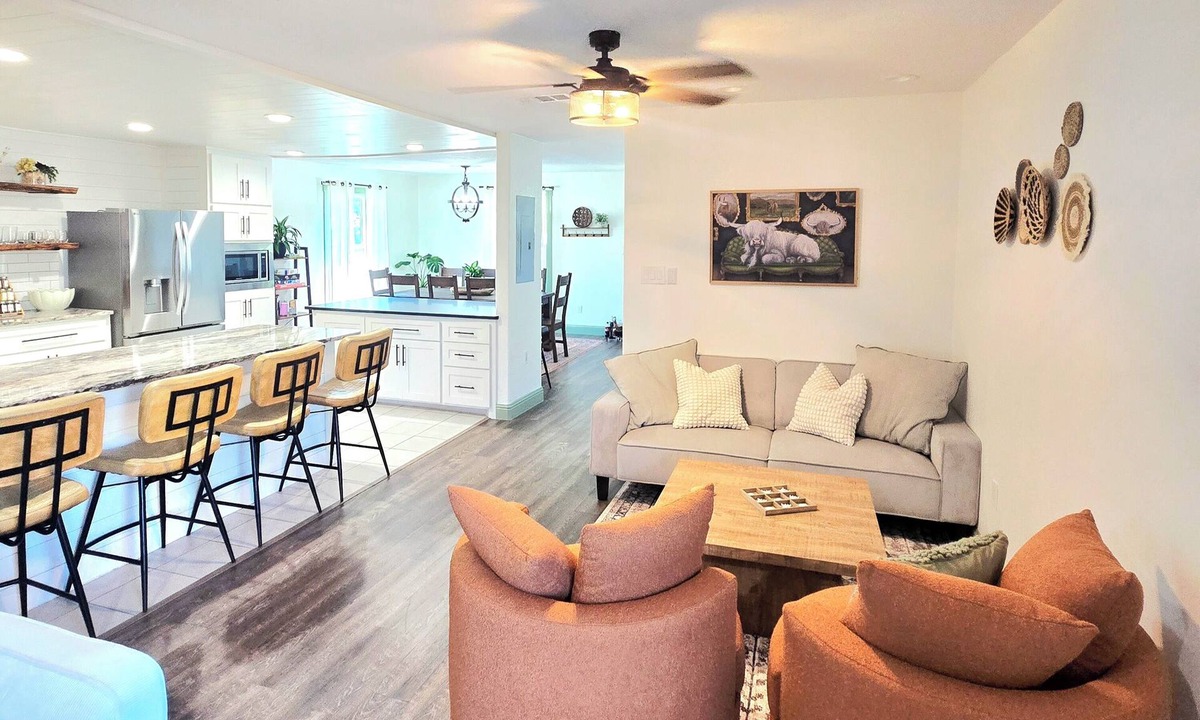 Little Elm House | SPECIAL WINTER GETAWAY Updated House on Lewisville Lake in Little Elm - 4BR 3BA