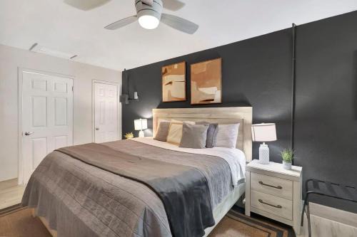 Bryant Ski Chalet | Special - Xtra Comfy - King Bed