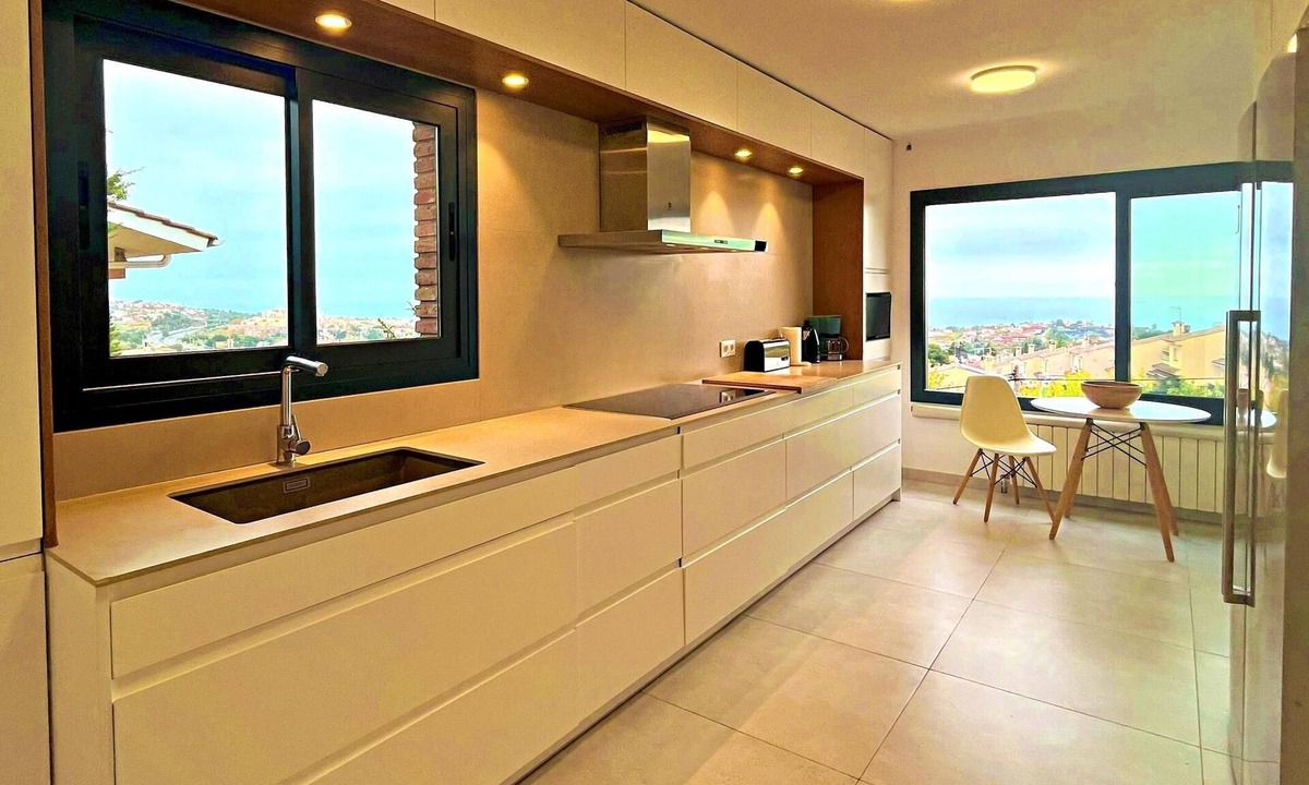 Alella Villa | Spectacular and modern high-end designer villa