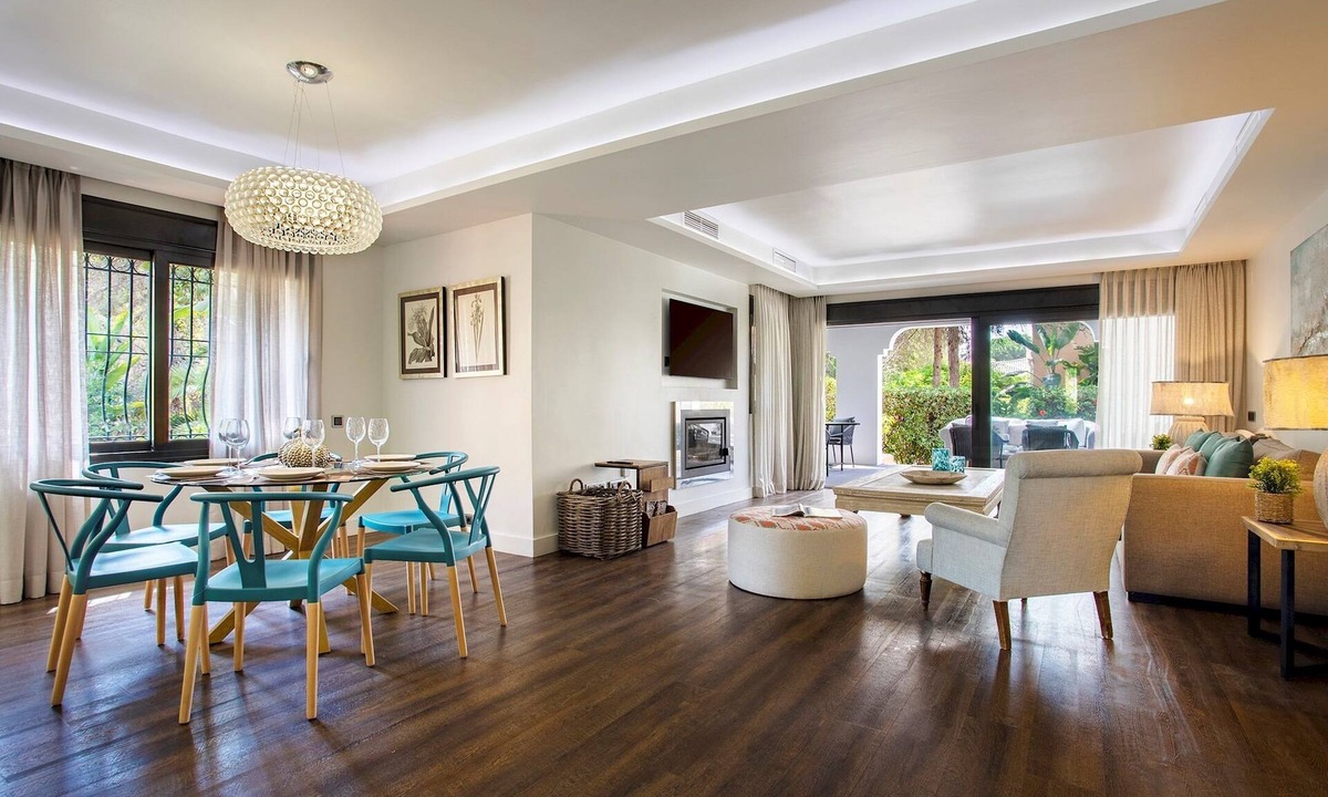 El Paraiso Apartment | Spectacular apartment with direct access to the beach. Venalmar T