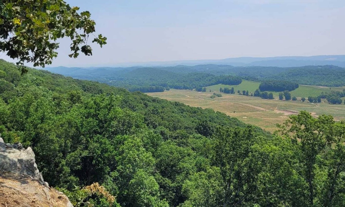 Fort Payne Cabin | Spectacular mountain view cabin