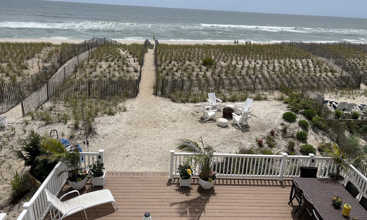 Normandy Beach House | SPECTACULAR OCEAN FRONT HOME in MANTOLOKING